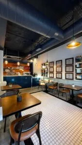 Lio loqum In Torento - Derun architecture and interior design - commercial and hospitality design - cafe design - Turkey and UAE