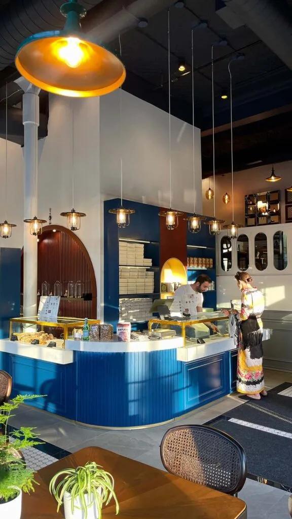Lio logum In Torento - Derun architecture and interior design - commercial and hospitality design - cafe design - Turkey and UAE