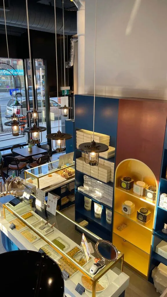 Lio loqum In Torento - Derun architecture and interior design - commercial and hospitality design - cafe design - Turkey and UAE