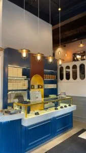 Lio loqum In Torento - Derun architecture and interior design - commercial and hospitality design - cafe design - Turkey and UAE