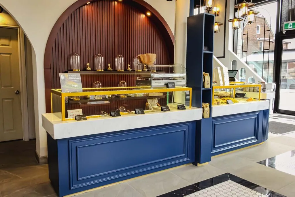 Lio loqum In Torento - Derun architecture and interior design - commercial and hospitality design - cafe design - Turkey and UAE